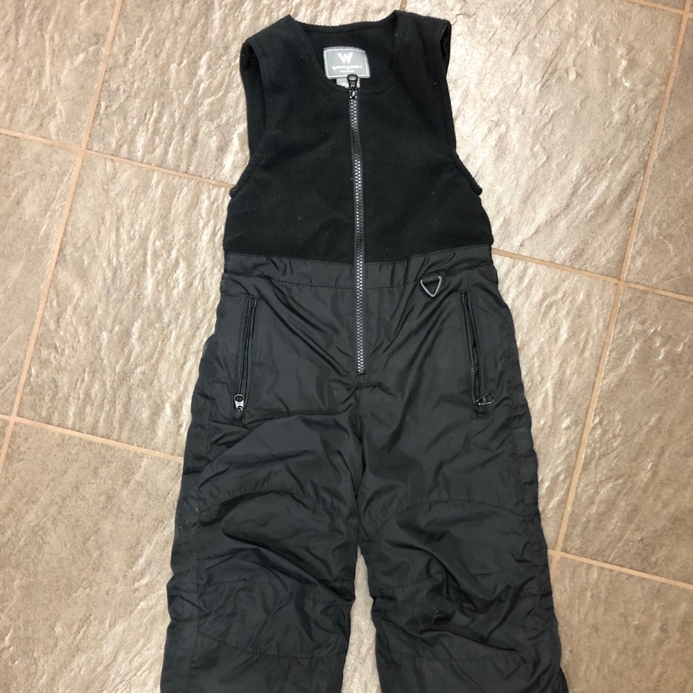Toddler black Snow bib